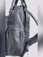 Water-resistant 4-way ITA bag 17", black, close-up rotation of the side pocket