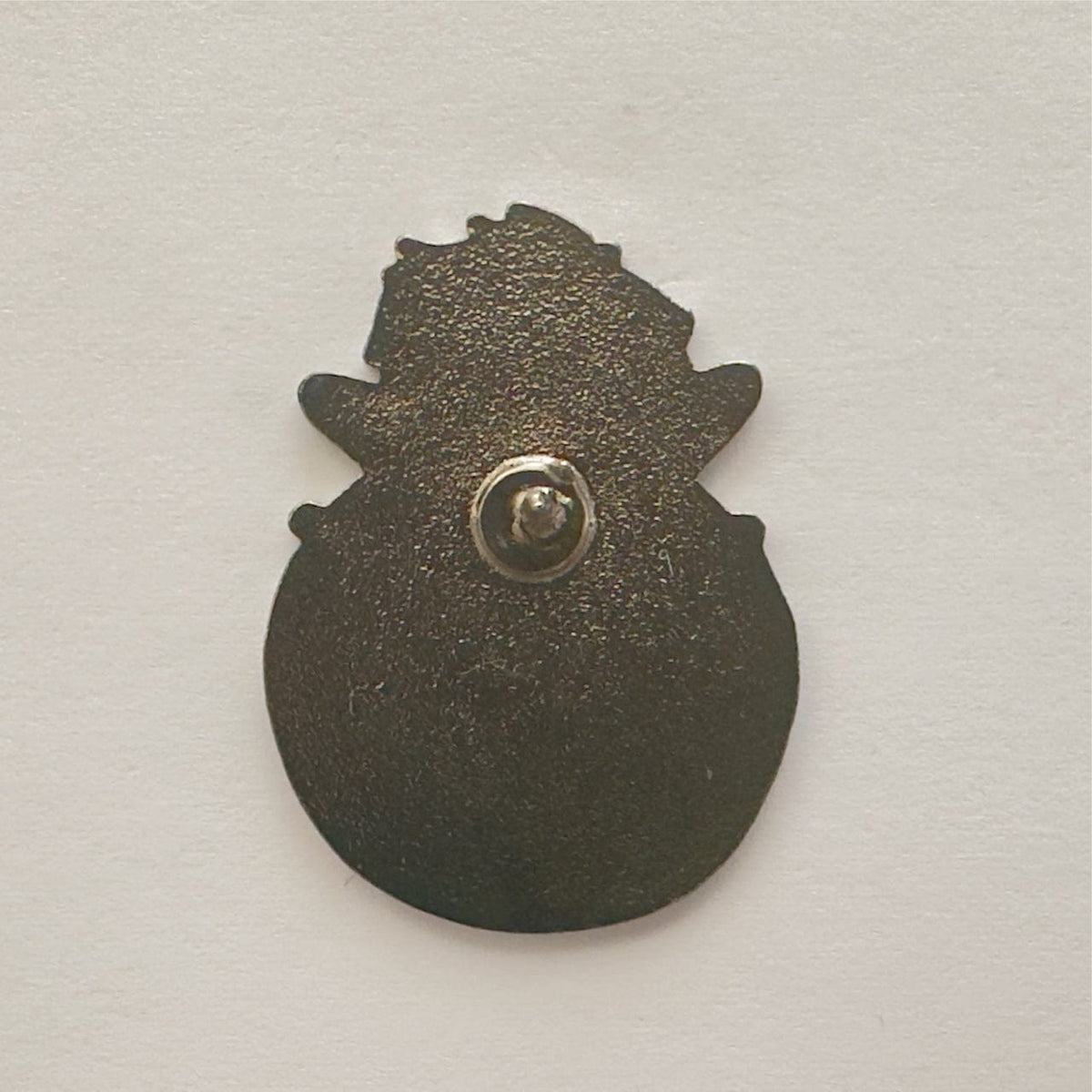 Hamyo enamel pin, gold plating