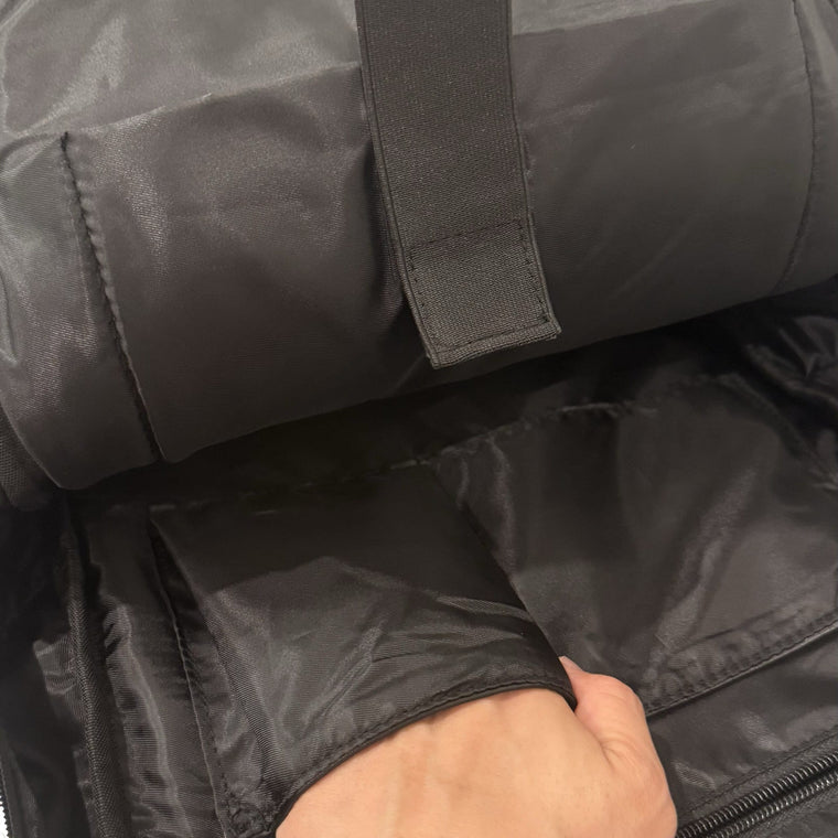 ITA 15" Daily Backpack Pro: lined inner pocket under the padded laptop sleeve with its hook and loop elastic closure