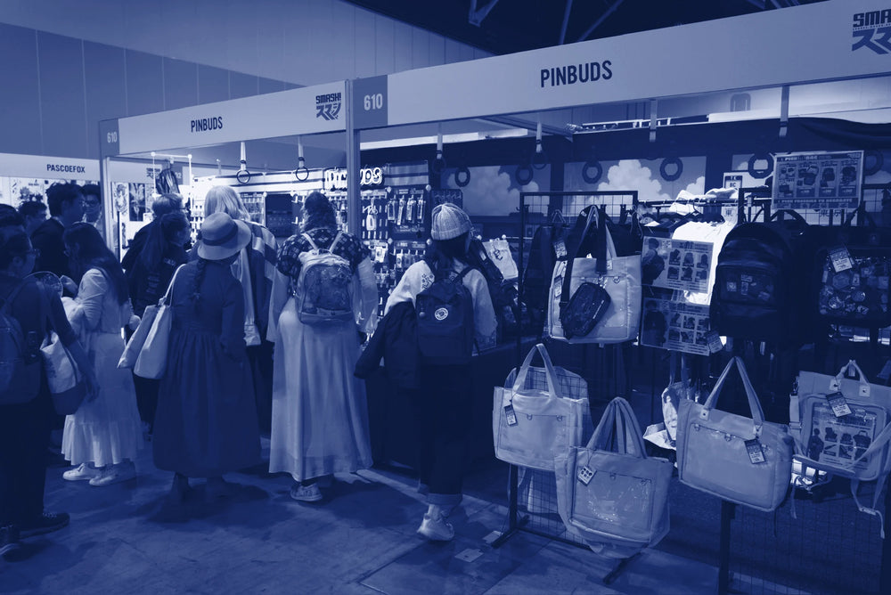 Shoppers browsing ITA bags at the Pinbuds booth, SMASH! Sydney 2025