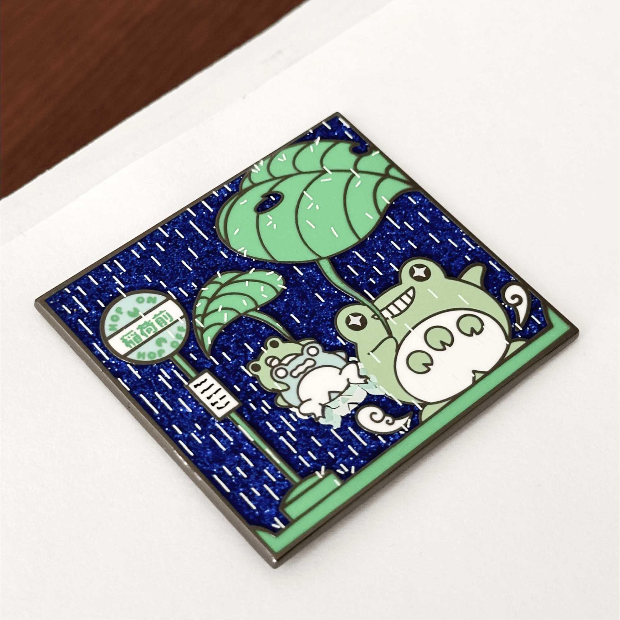 Pinbuds Enamel pin Frogoro Hop on Hop off Pin