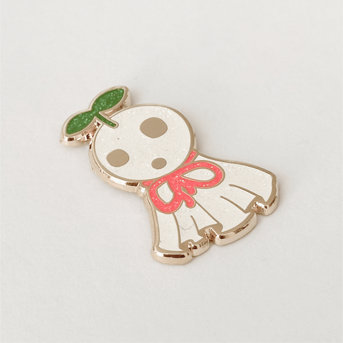 Good Weather Spirit enamel pin, gold plating