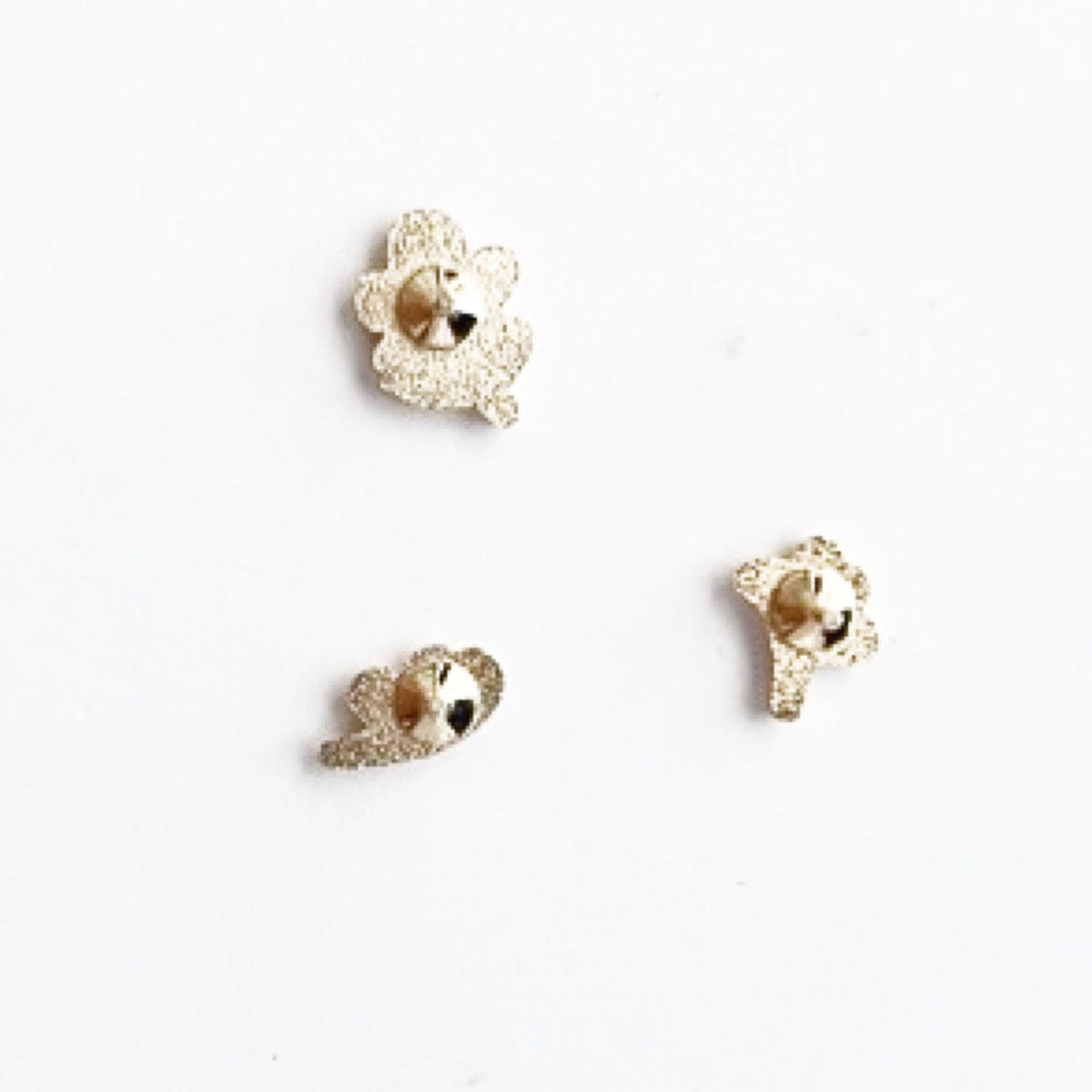Leaf Pride enamel pin, gold plating
