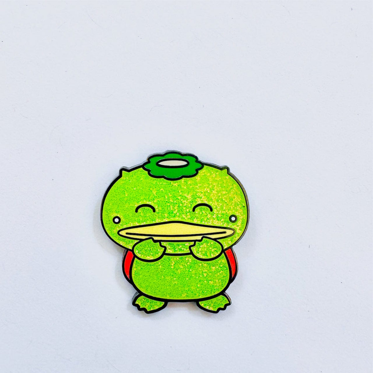 Mischievous Turtle – Kaparu enamel pin, black plating