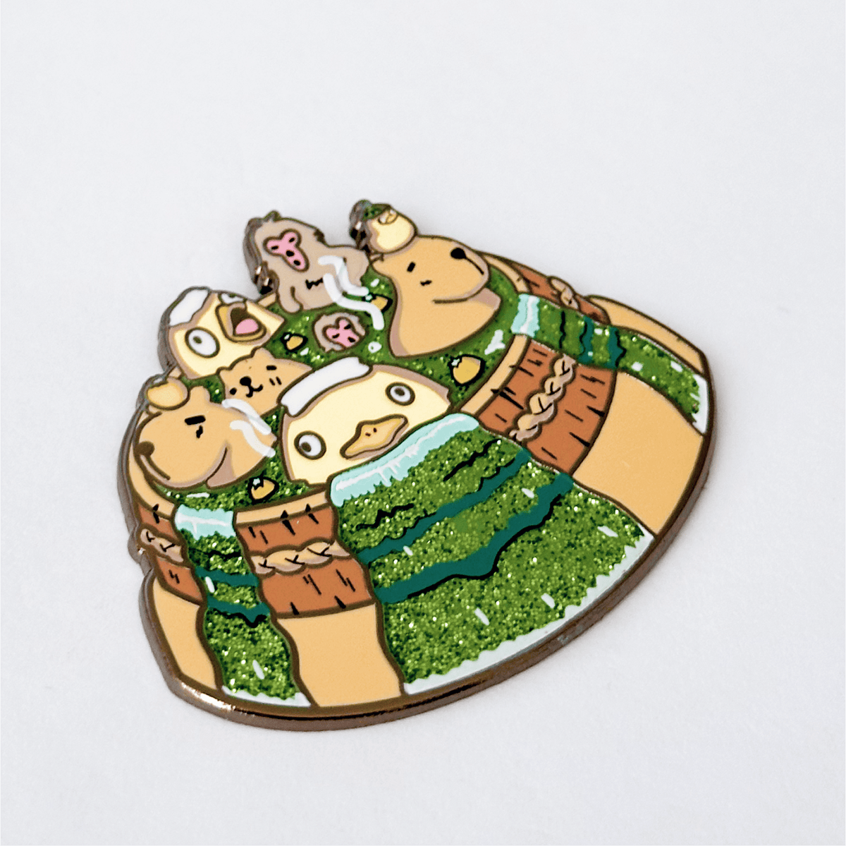Onsen Hot Spring enamel pin, gold plating
