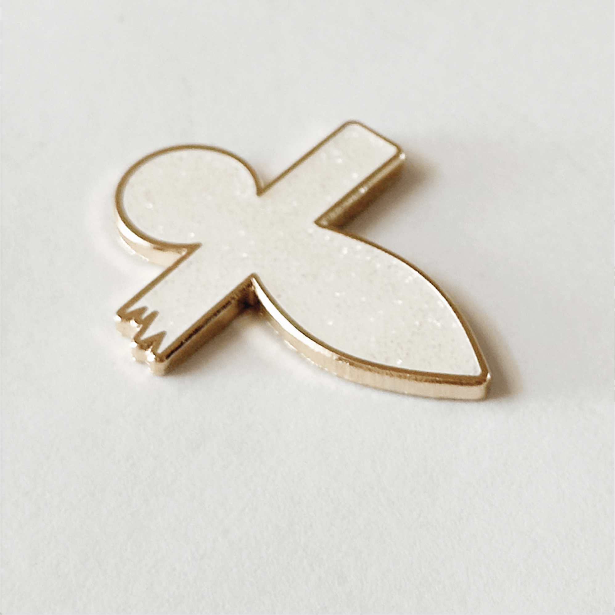 Pinbuds Enamel pin Spirited paper pin