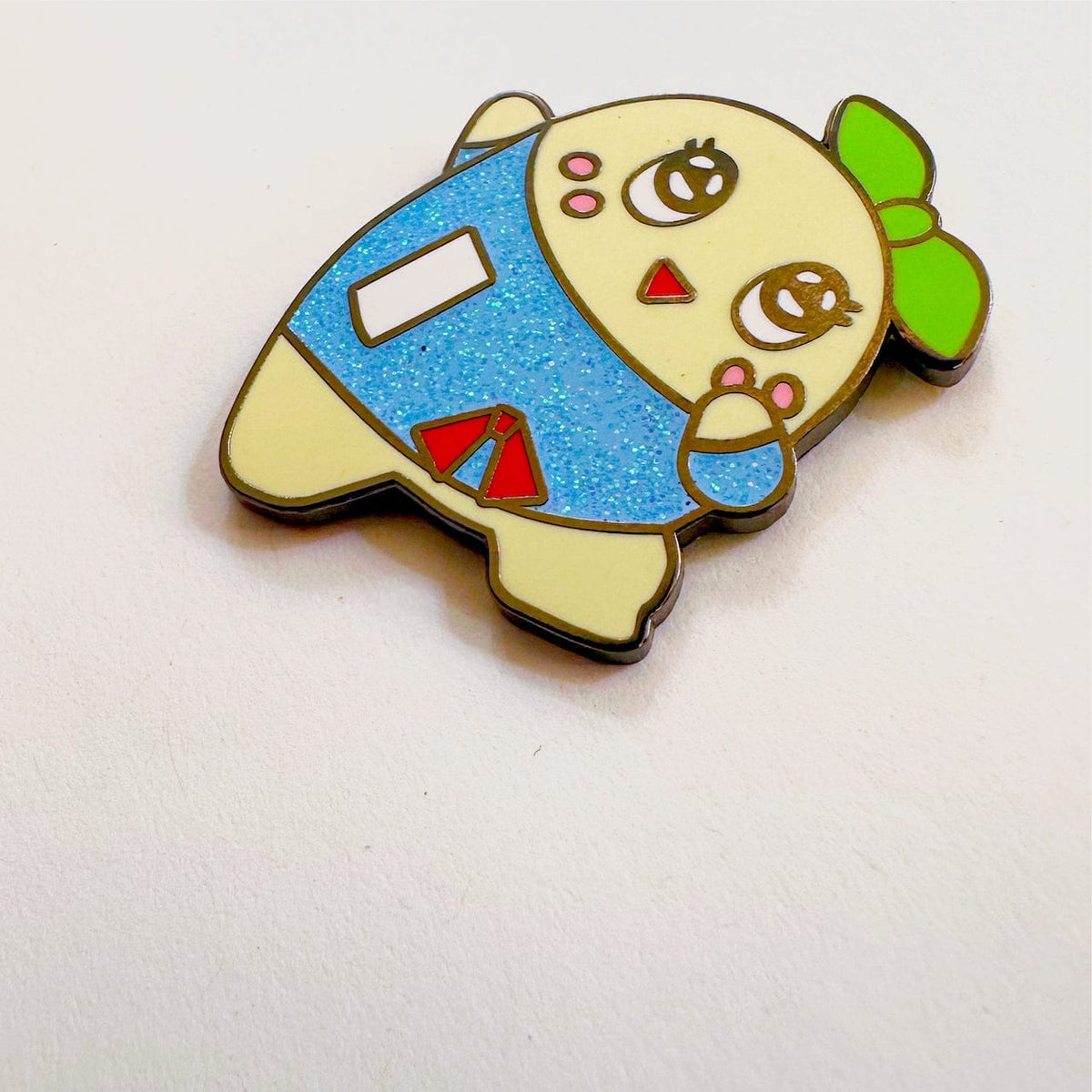 Sporty Yuzu Mascot enamel pin, hard enamel