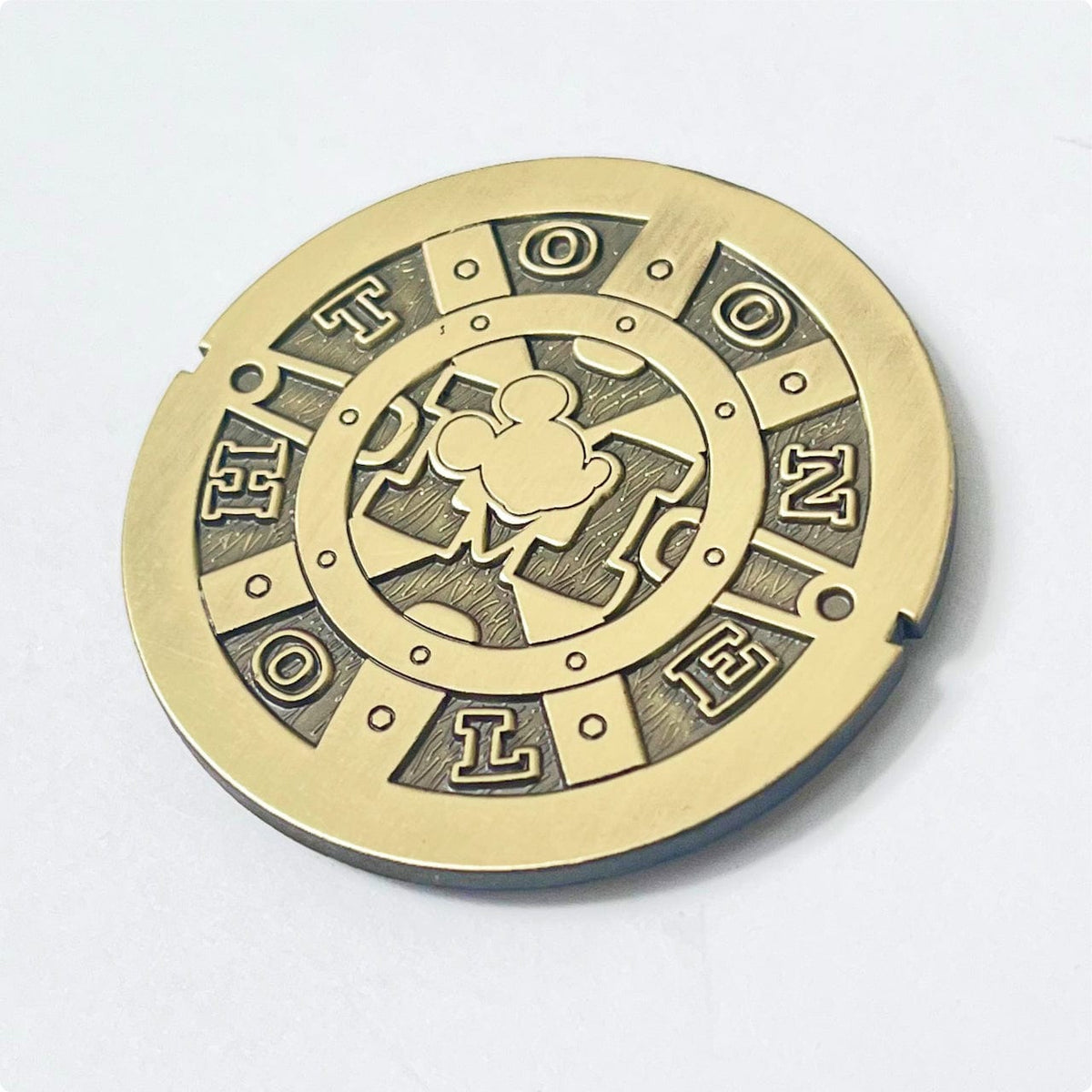 Toontown Manhole enamel pin, antique gold plating