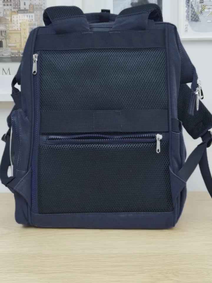 Dual Window ITA backpack 15", navy: passport into the flat anti-theft back pocket and the suitcase pass-through