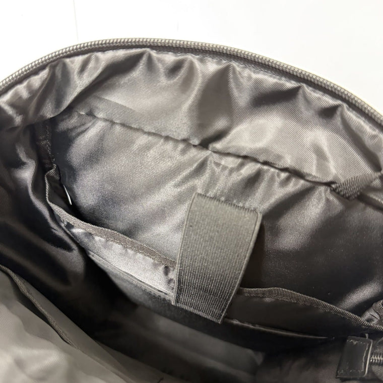 Document or iPad compartment