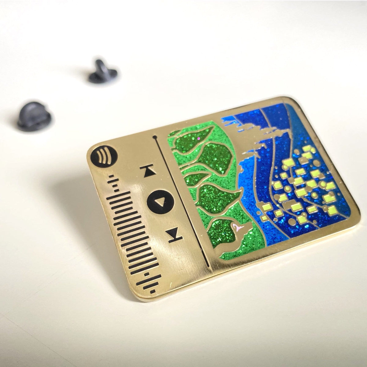 Floating lights Music Code enamel pin, gold plating