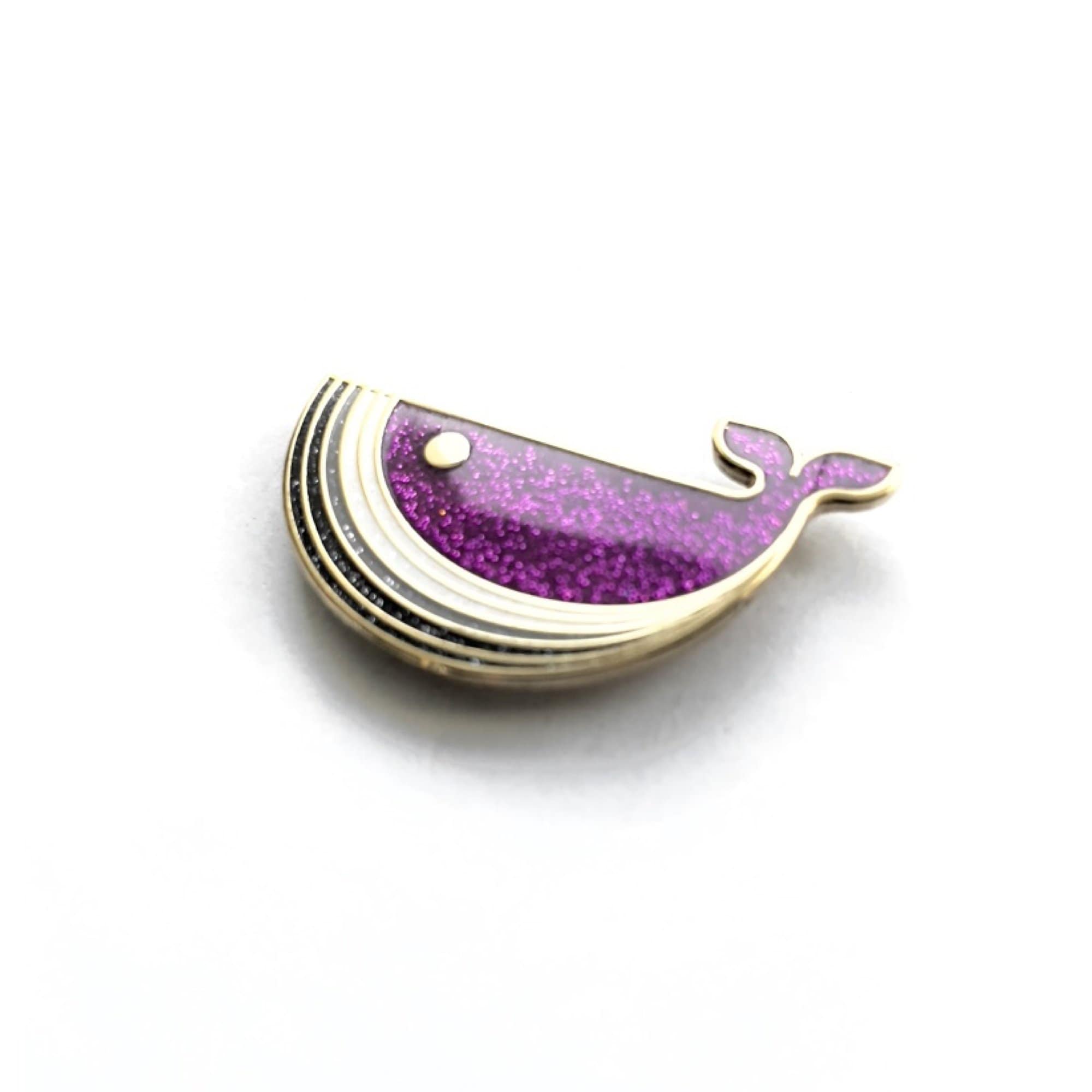 pinbuds DEMISEXUWHALE Pin