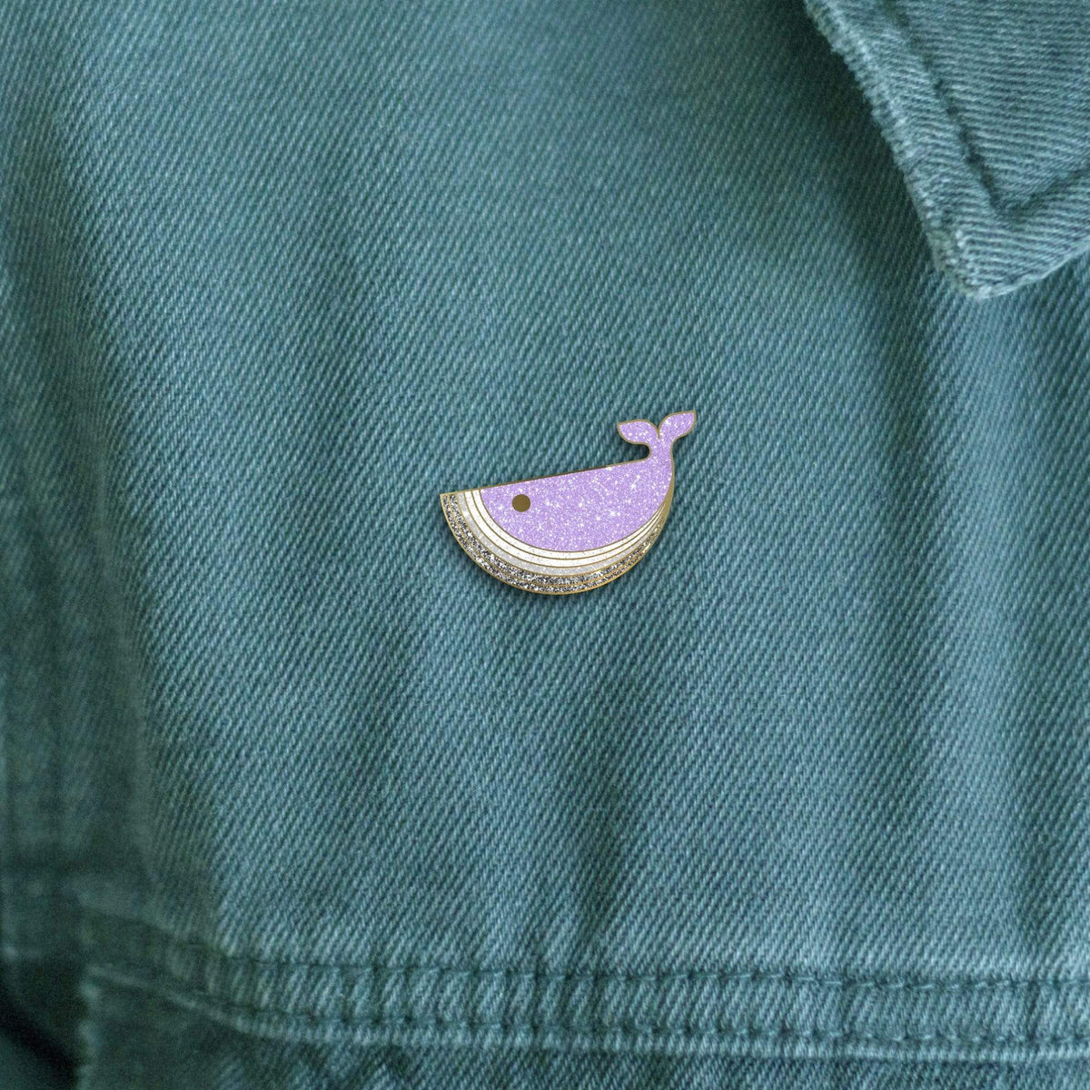 Demisexuwhale Pride enamel pin, gold plating