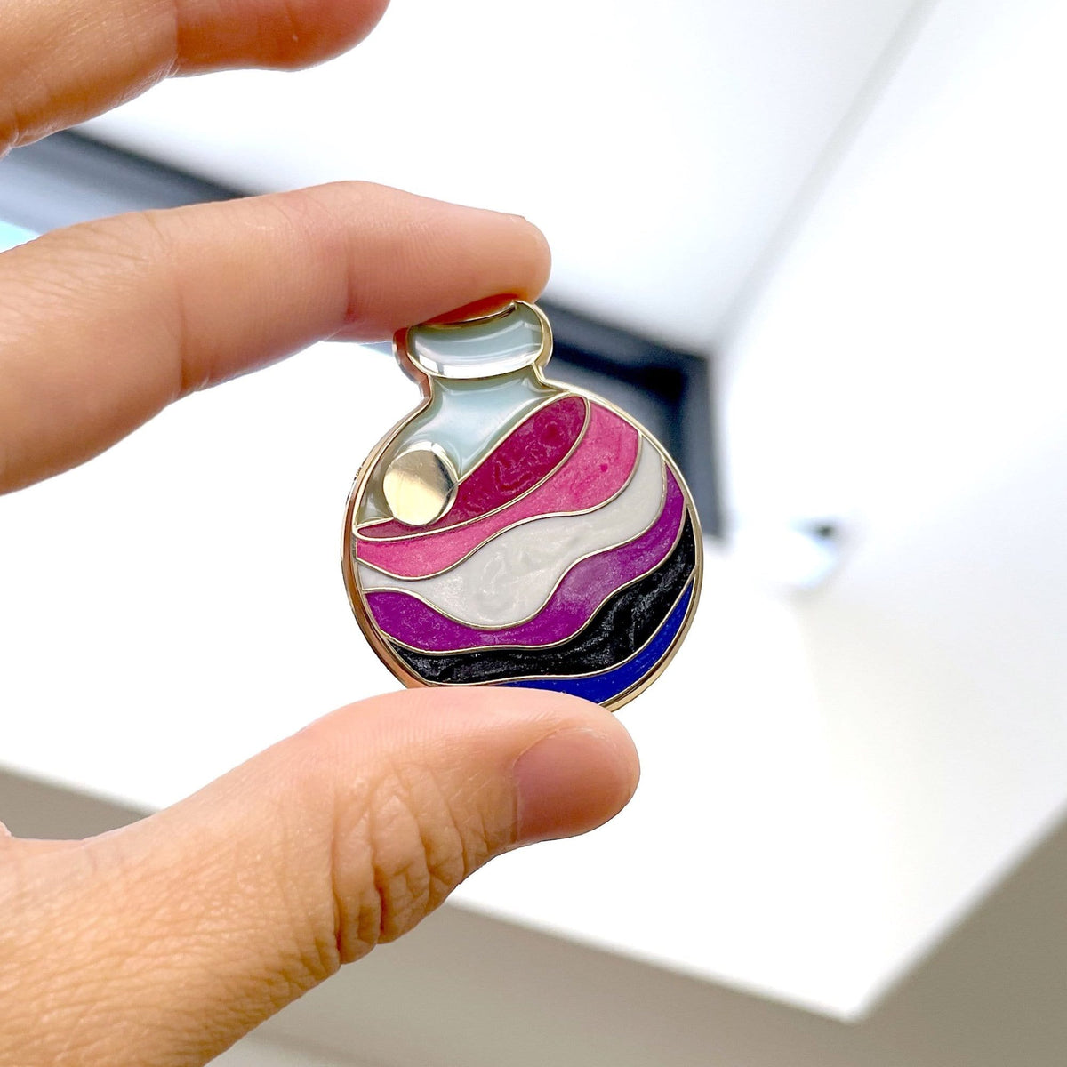 Genderfluid Potion enamel pin, pearlescent