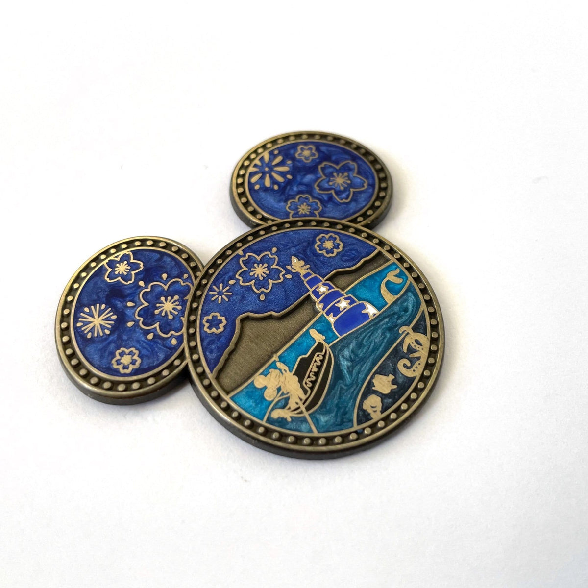 Tokyo DisneySea Fantasy enamel pin, designed in Sydney